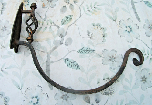Vintage large wrought - large,