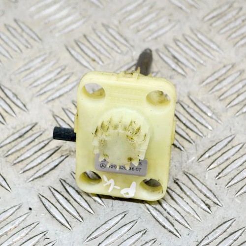 Mercedes benz r129 seat - mercedes-benz,
