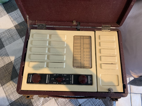 Vintage vidor radio with - vintage,