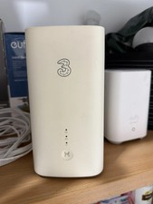 Three Huawei H 122-373 CFE 5G