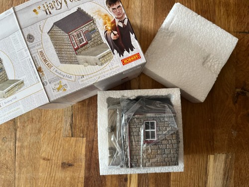 Hornby harry potter hogsmeade - harry,
