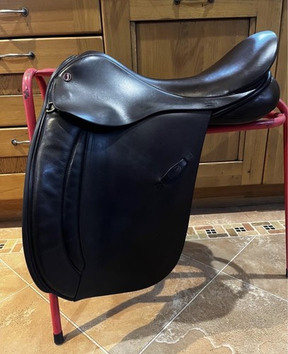 Jeffries show saddle - show,