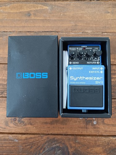 Boss synthesizer guitar - synthesizer,