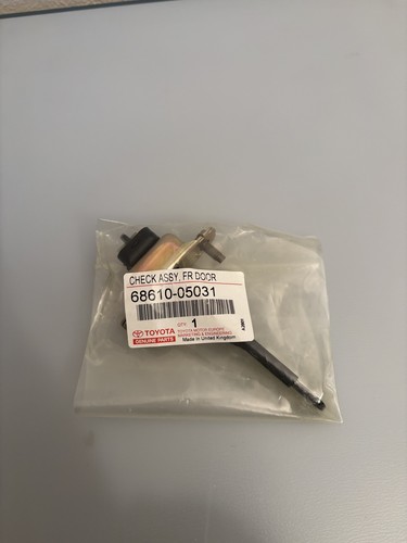 68610 05031 genuine toyota - 68610-05031,