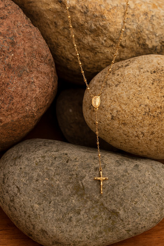 18ct gold rosary beads - 18ct,