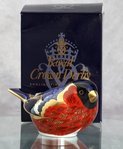 Royal crown derby bullfinch - derby, 'bullfinch'