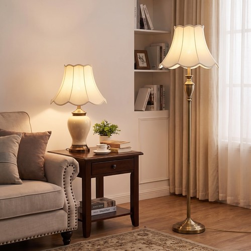 Vintage style single scallop - vintage,