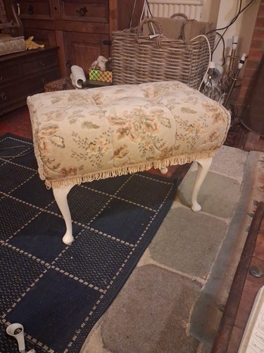 Vintage stool seat queen - stool/seat,, anne