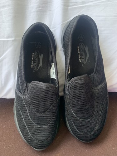 Slazenger lightweight shoes