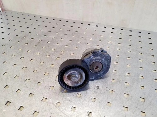 Opel astra gtc - j, belt