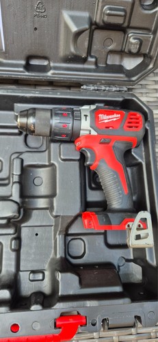 Milwaukee combi drill cordless - drill,