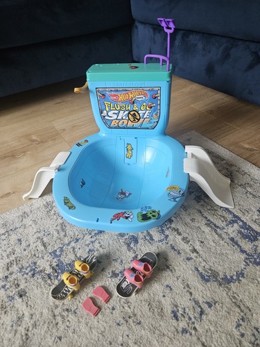 Hot wheels flush go - flush, skate