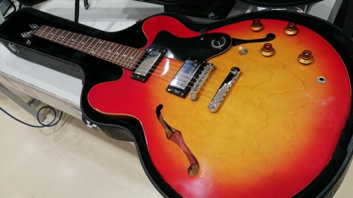 Epiphone semi acoustic - epiphone,
