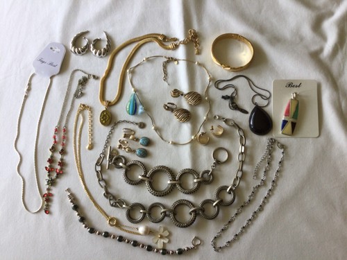 Mixed lot costume - mixed,