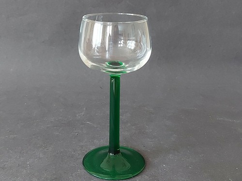 Vintage arcoroc wine - vintage, glass