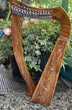 15 Stings Lever Harp Hand