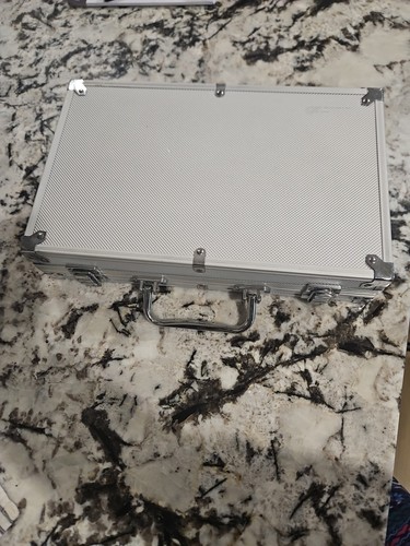 Silver aluminum carrying - aluminum,