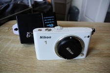 Nikon 1 J3 14.2MP Mirrorless