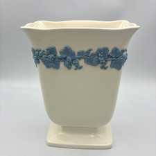 8" Vintage Wedgwood Queens