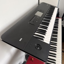 Korg Nautilus 73 Key