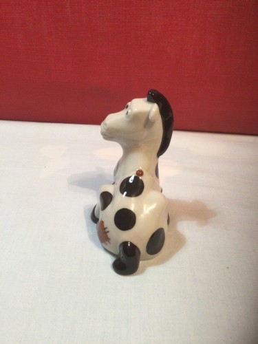 Wade pantomime horse black - wade.pantomime, horse;black