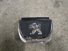 PEUGEOT RCZ FRONT BUMPER BADGE