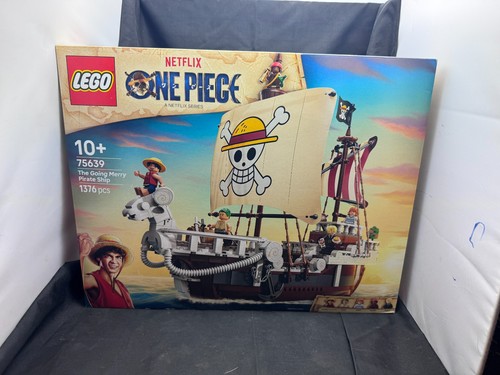 Lego one piece going - one, merry