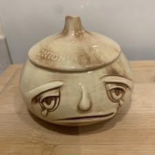 Vintage 1960s Sylvac 516