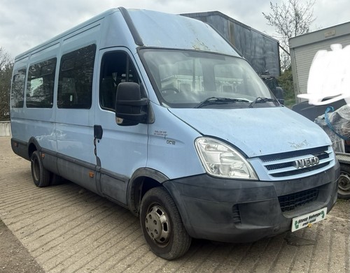 Iveco daily minibus breaking - iveco,
