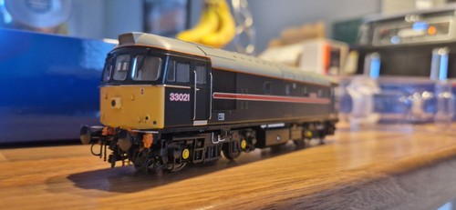 Heljan class 33021 - 33,