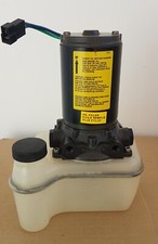 Volvo Penta 290 DP Sterndrive Hydraulic Tilt Motor with Oil Reservoir Tank
