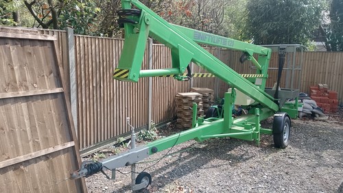Niftylift 120 cherry - niftylift, picker