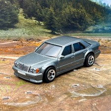 Hot Wheels Mercedes-Benz 500 E