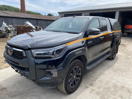 Toyota hilux invincible - toyota,