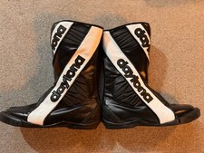 Daytona Boots Outers Size 9 43