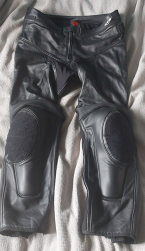 Dainese black leather - black,