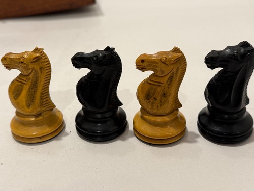 Antique staunton chess - chess, set