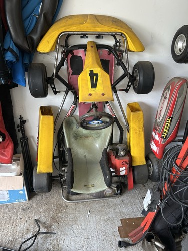 Small child and junior 125 - small,