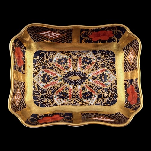 Royal crown derby - derby, bone
