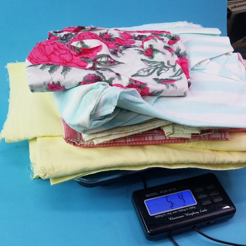Fabric remnant lot - lot, repro