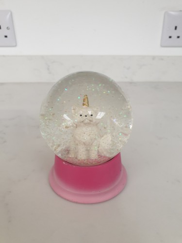 Unicorn cat snowglobe - unicorn,
