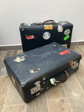 Pair Globetrotter Vintage