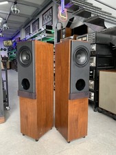 Kef Reference Series Model