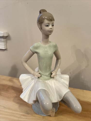 Lladro 1360 laura - #1360,