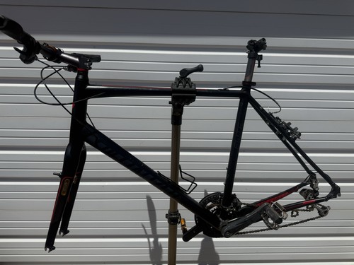 Specialized sirrus elite - specialized, bike