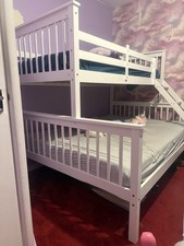 NOA &NANI Triple bunk beds with mattresses - Wooden Frame. Double With Single.