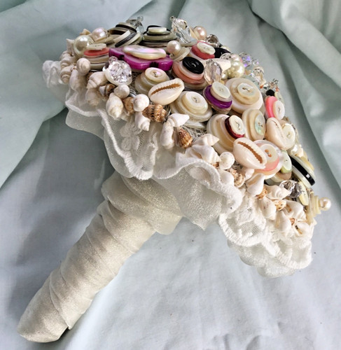 Alternative brides wedding - alternative., brides.
