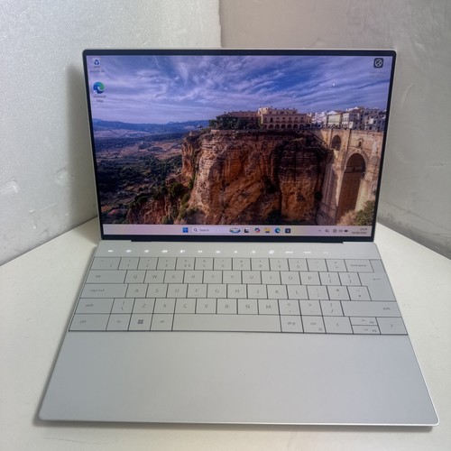Dell xps 9320 - plus, laptop