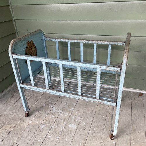 Vintage amsco light blue metal - light,