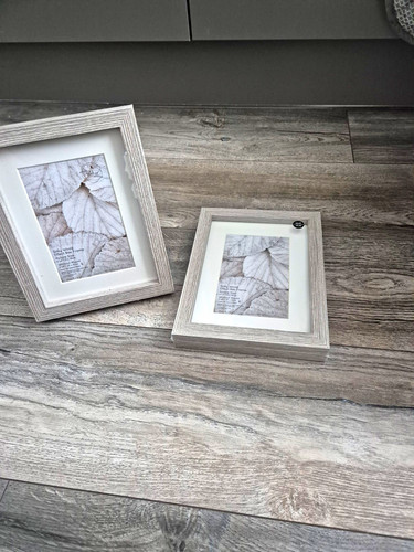 Grey wood effect box photo - wood,